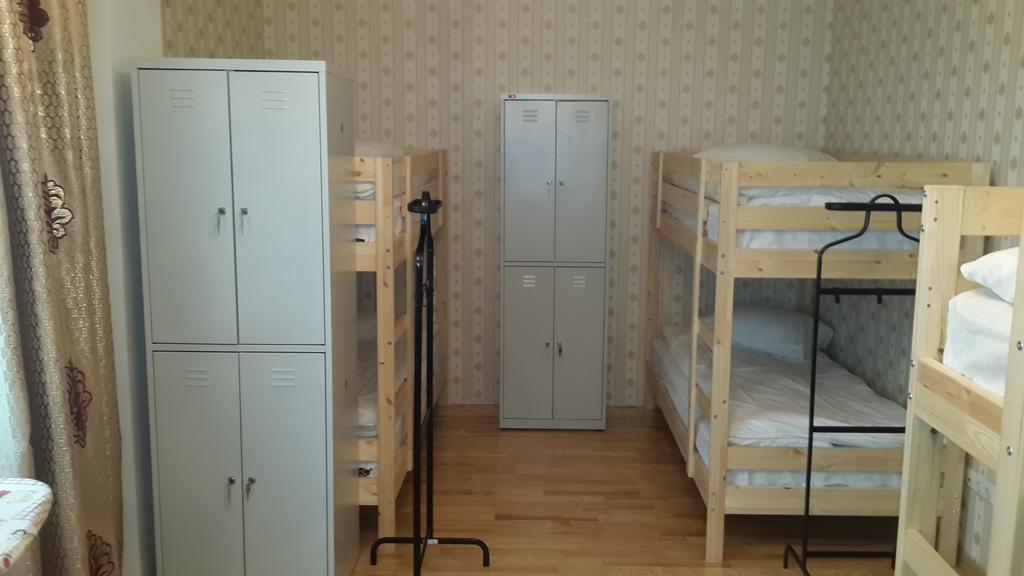 Triumph Astana Hostel أستانا الغرفة الصورة